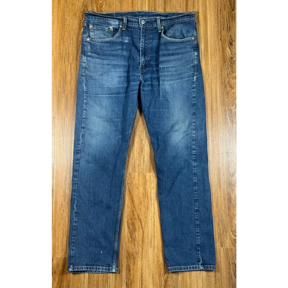 Levis 505 Jeans Mens Tag Size 36 x 32 Blue Denim 100% Cotton Straight - READ